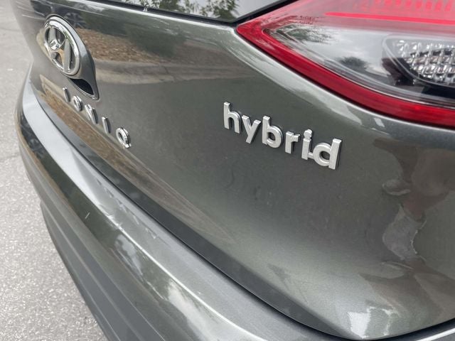 2020 Hyundai Ioniq Hybrid SE
