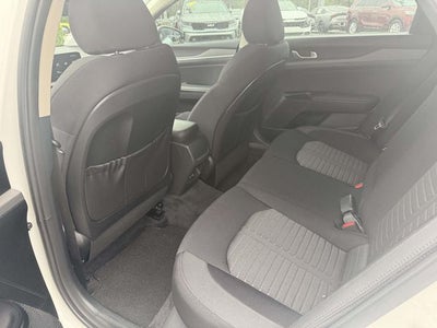 2025 Kia K5 LXS