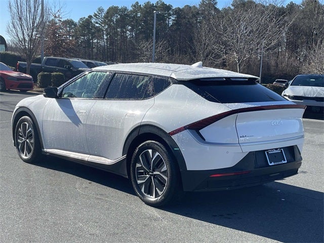 2024 Kia EV6 Light