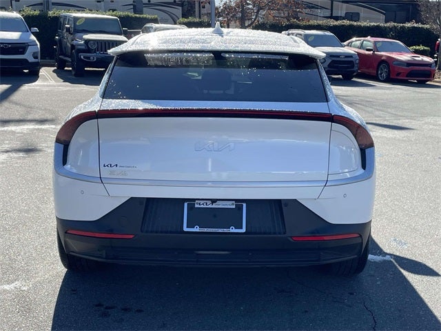 2024 Kia EV6 Light