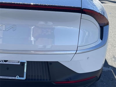 2024 Kia EV6 Light