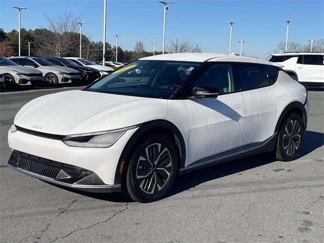 2024 Kia EV6 Light
