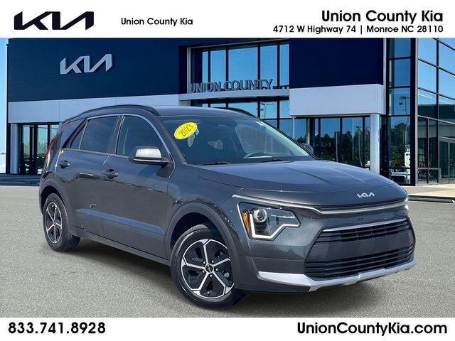 2023 Kia Niro LX
