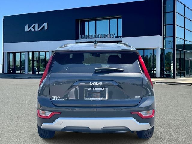 2023 Kia Niro LX