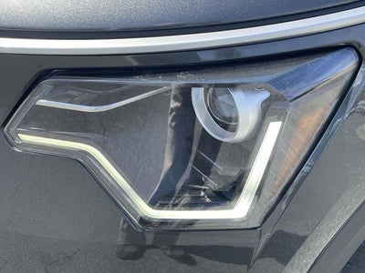 2023 Kia Niro LX
