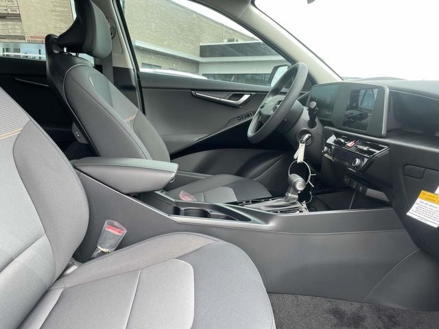2026 Kia Niro LX