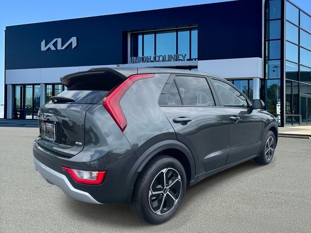 2026 Kia Niro LX