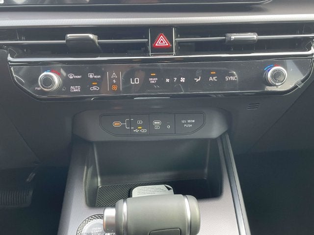 2027 Kia Niro EX
