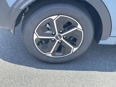 2026 Kia Niro EX