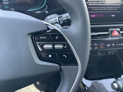 2026 Kia Niro EX