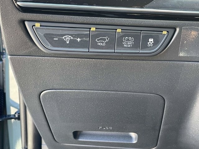 2027 Kia Niro SX