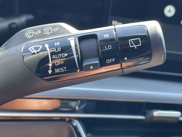 2027 Kia Niro SX