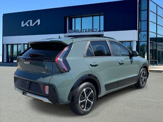2027 Kia Niro SX