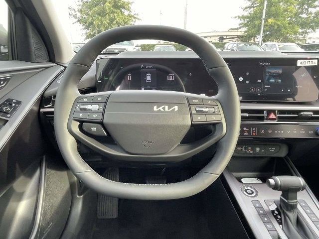 2027 Kia Niro SX