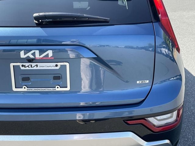 2025 Kia Niro SX Touring