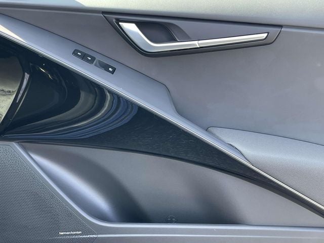 2025 Kia Niro SX Touring