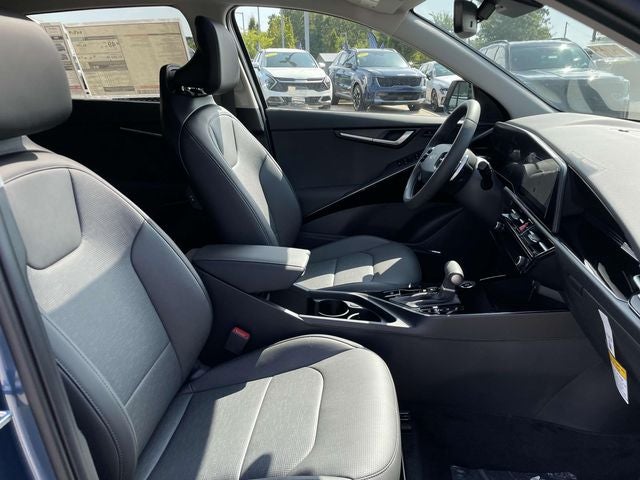 2025 Kia Niro SX Touring