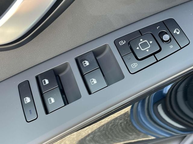 2025 Kia Niro SX Touring