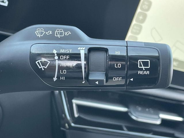 2026 Kia Niro SX Touring