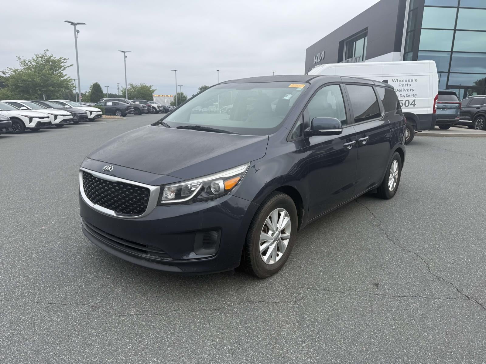 2017 Kia Sedona LX