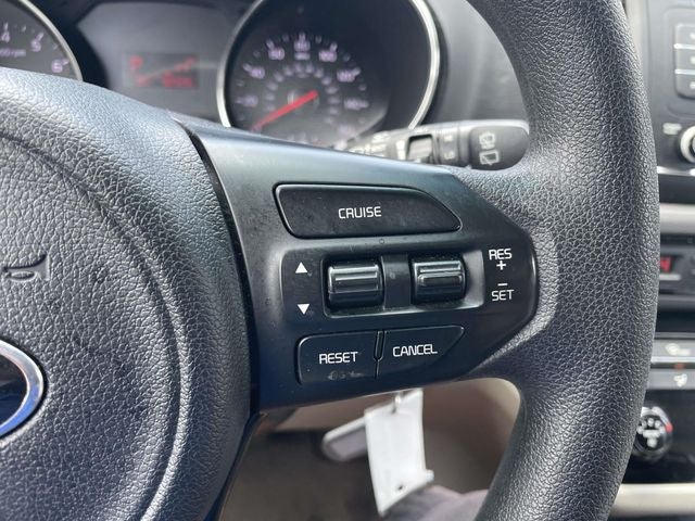 2017 Kia Sedona LX