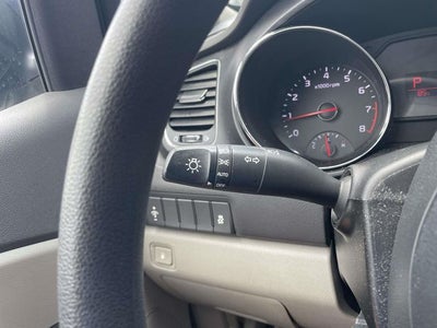 2017 Kia Sedona LX