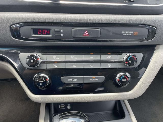 2017 Kia Sedona LX