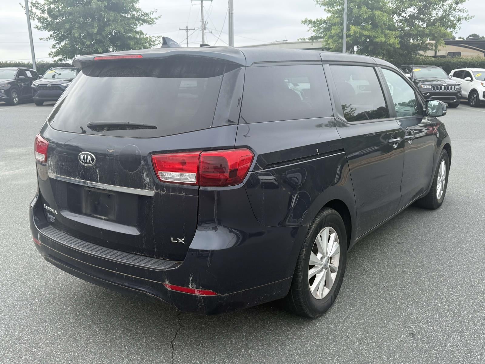 2017 Kia Sedona LX