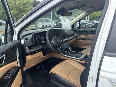 2024 Kia Carnival LX