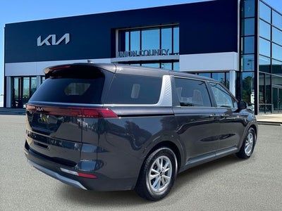 2024 Kia Carnival LX
