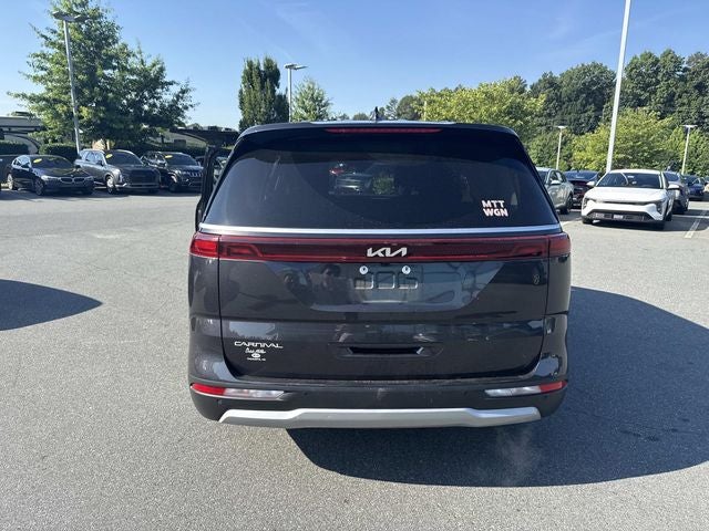 2023 Kia Carnival LX Seat Package
