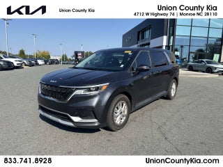 2024 Kia Carnival LX