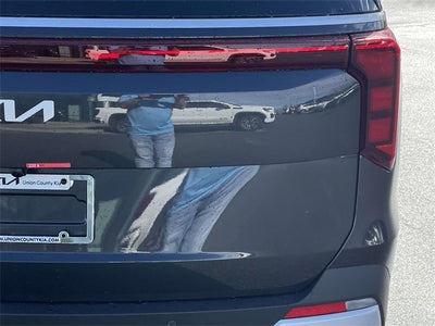 2026 Kia Carnival LXS