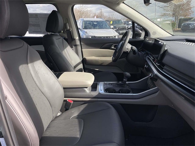 2026 Kia Carnival LXS