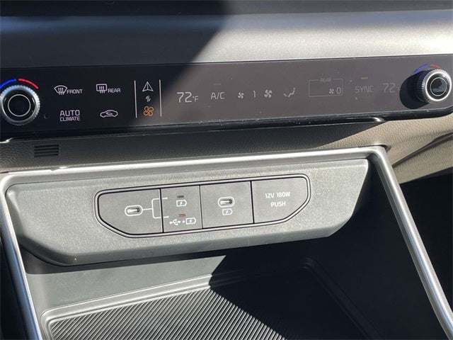 2026 Kia Carnival LXS