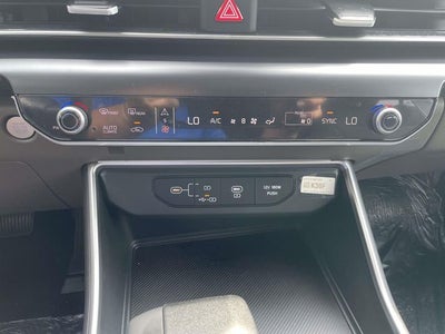 2026 Kia Carnival LX