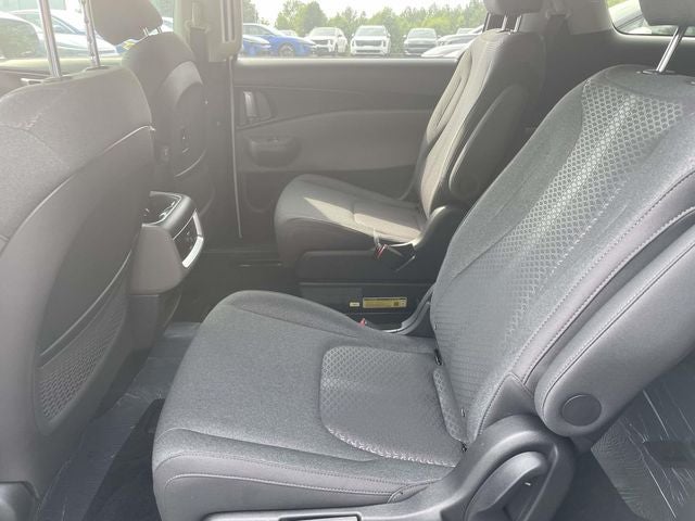2026 Kia Carnival LX