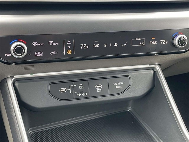 2026 Kia Carnival LXS