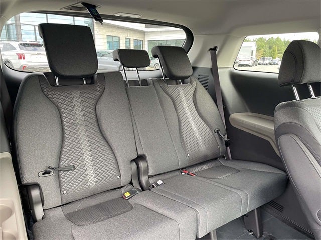 2026 Kia Carnival LX