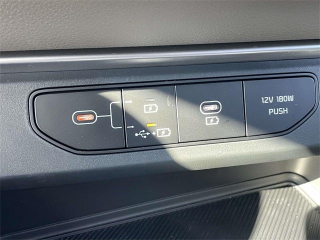 2026 Kia Carnival Hybrid LXS