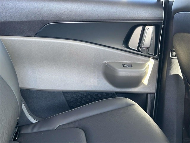 2026 Kia Carnival Hybrid LXS