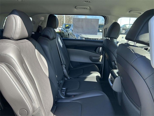 2026 Kia Carnival Hybrid LXS