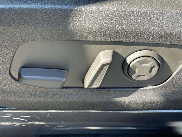 2026 Kia Carnival Hybrid LXS