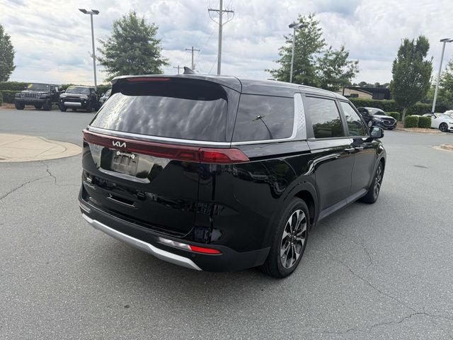 2022 Kia Carnival EX