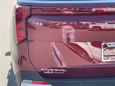 2026 Kia Carnival EX