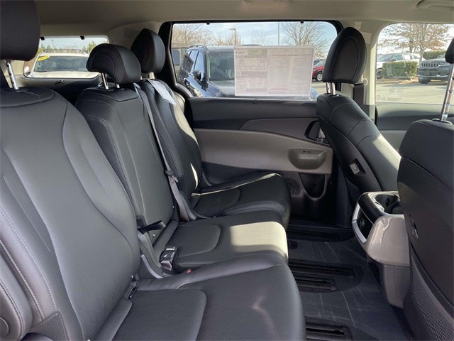 2026 Kia Carnival Hybrid EX