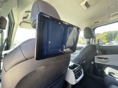 2022 Kia Carnival SX