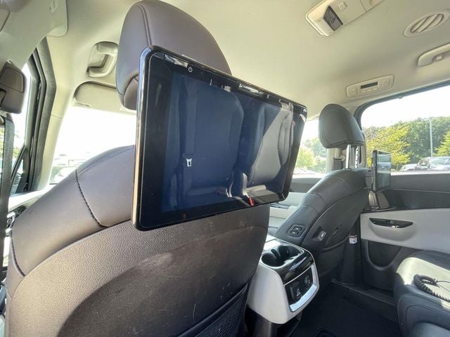 2022 Kia Carnival SX