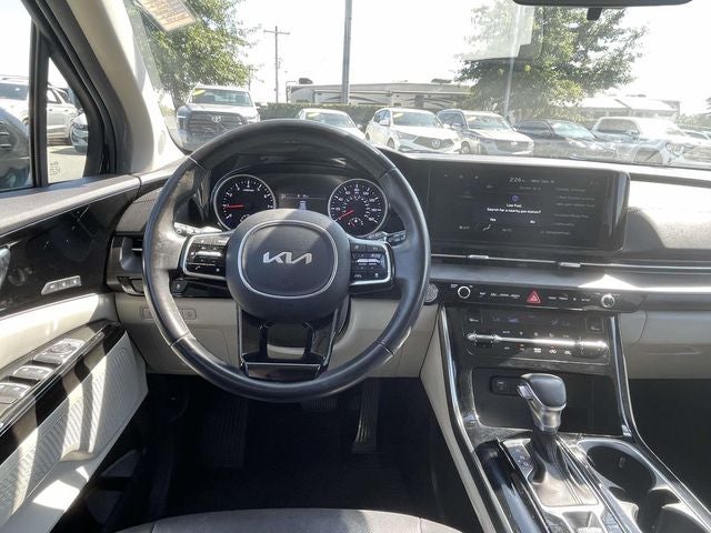 2022 Kia Carnival SX