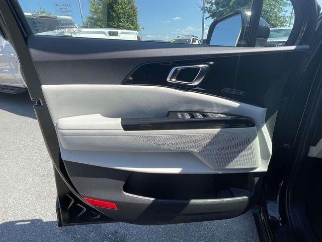 2022 Kia Carnival SX